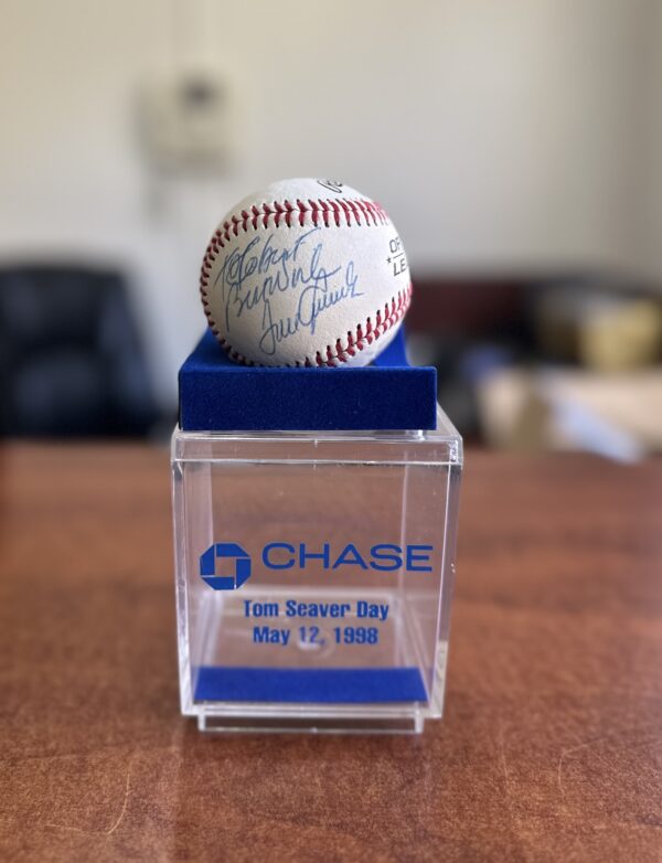 Tom Seaver Autograph Baseball